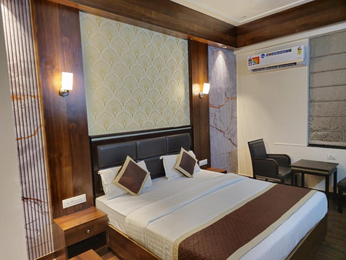 Hotel Prime Safari Dźajpur Zewnętrze zdjęcie