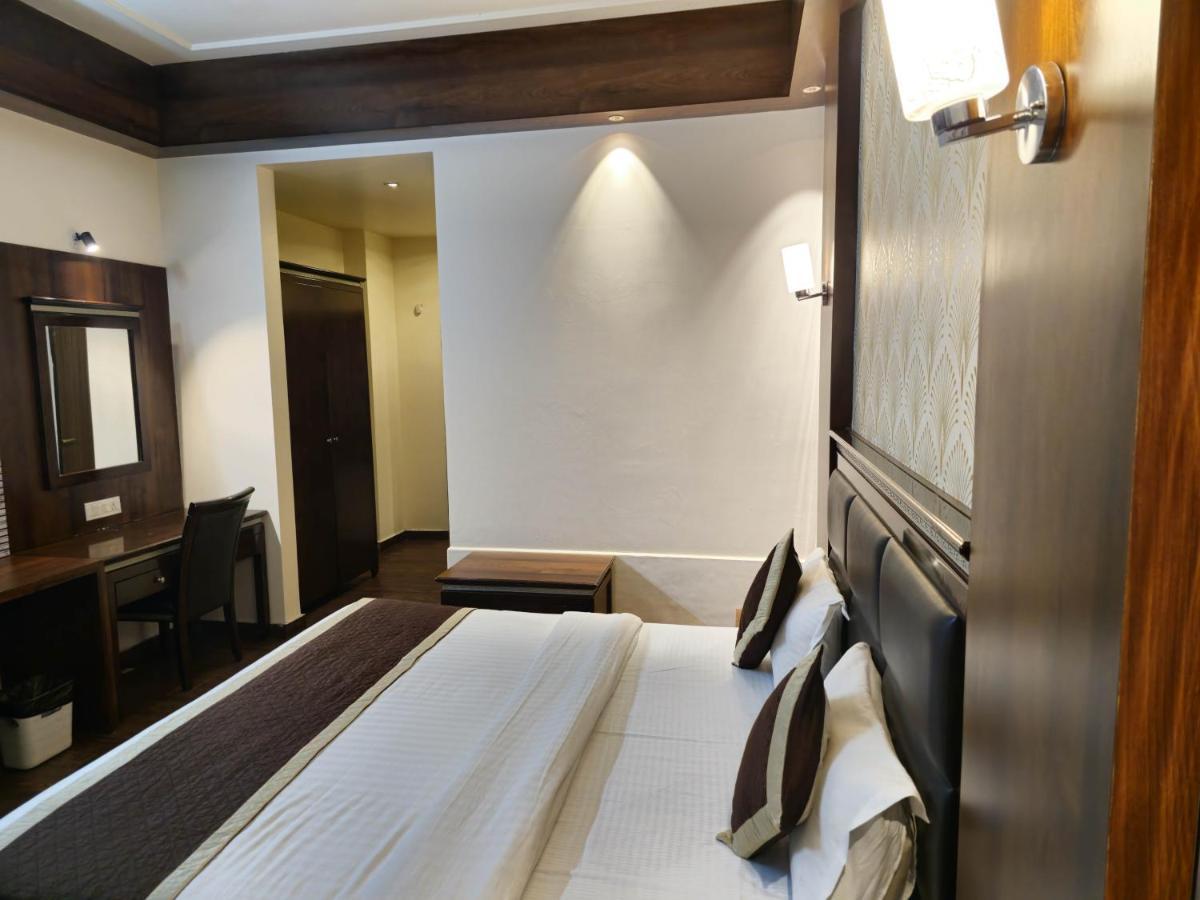 Hotel Prime Safari Dźajpur Zewnętrze zdjęcie