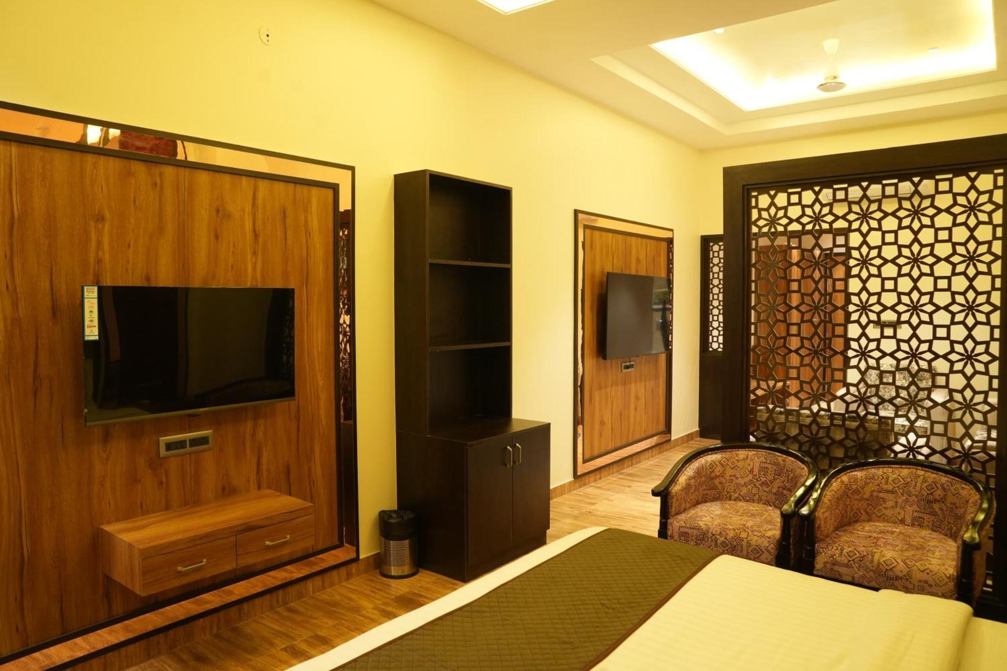 Hotel Prime Safari Dźajpur Zewnętrze zdjęcie
