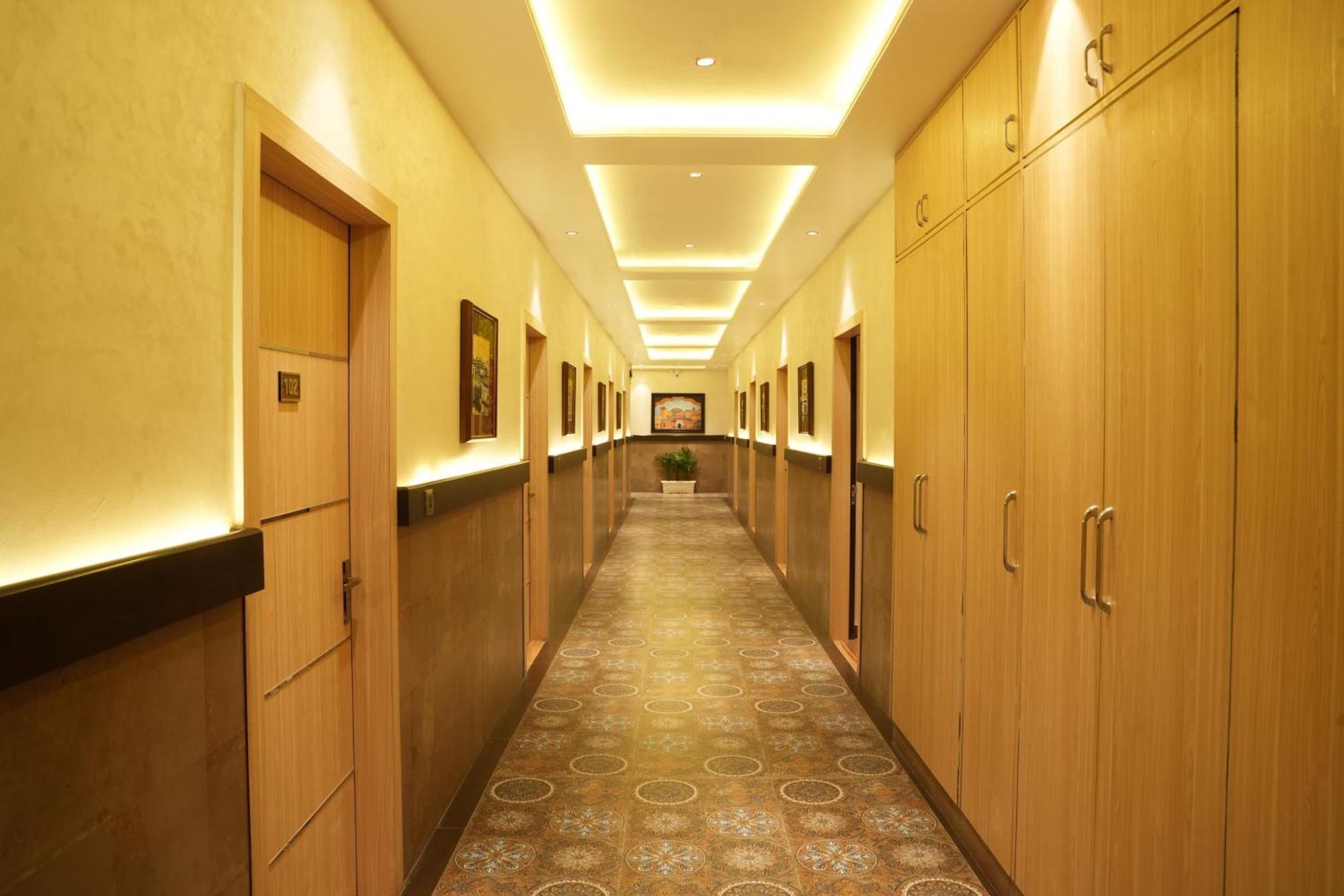Hotel Prime Safari Dźajpur Zewnętrze zdjęcie